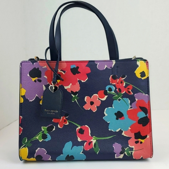 Like New kate spade satchel bag with wallet and dust bag - Picture 2 of 11